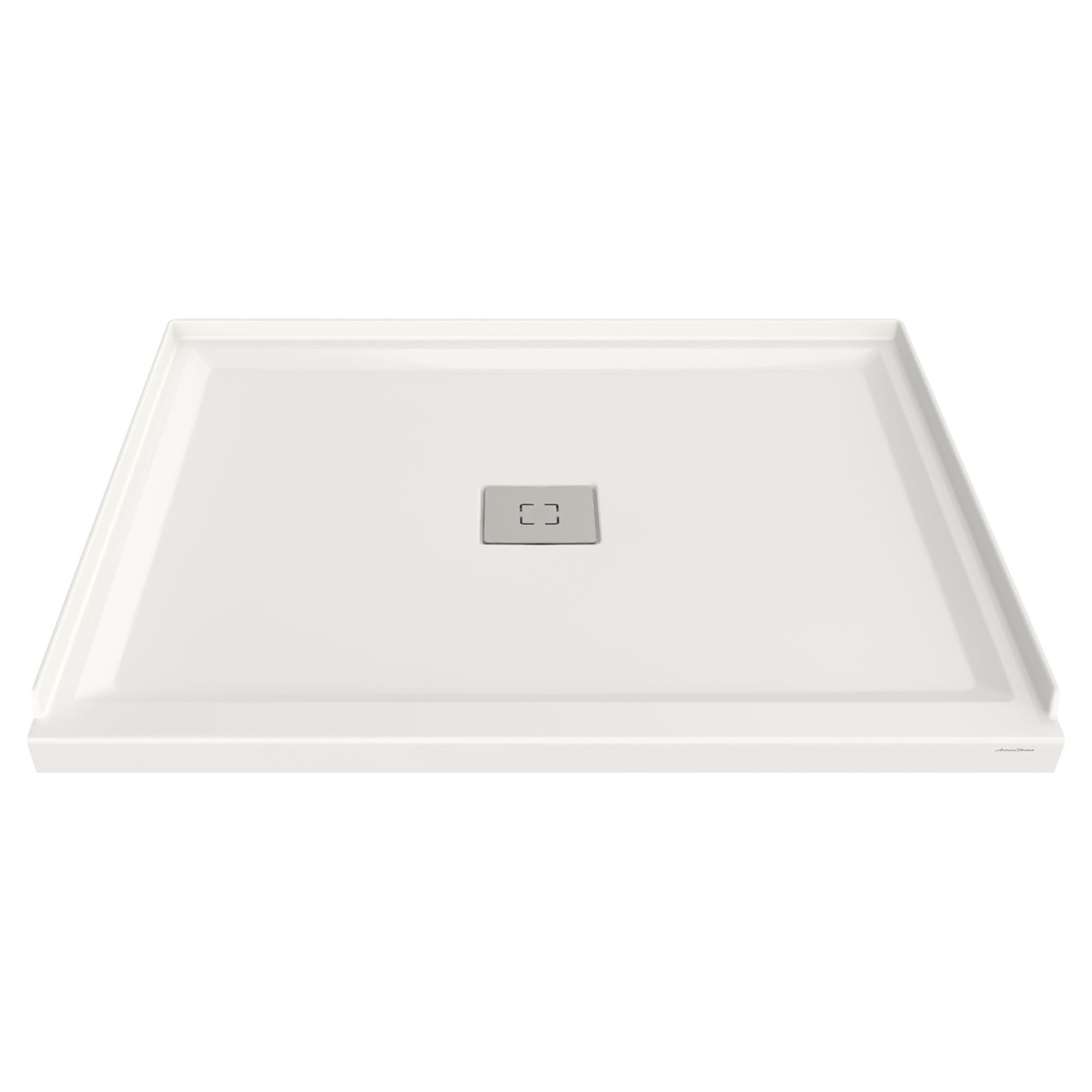 Base de douche Studio® 48 x 36 po à seuil unique avec drain central